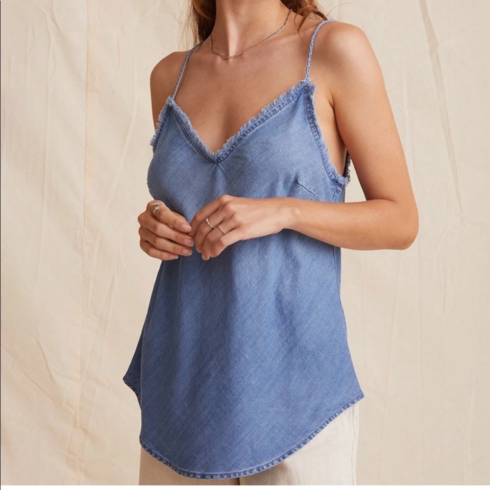 BELLA DAHL BLUE OMBRÉ FRAYED EDGE CAMI TOP